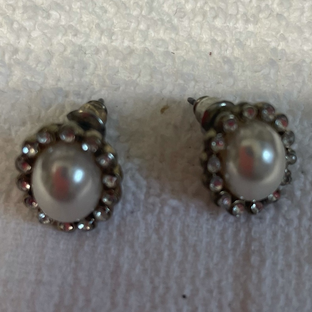 Earring Bundle - Picture 3 of 6